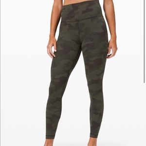 Lululemon Align Nulu 28” Camo Tights size 4
